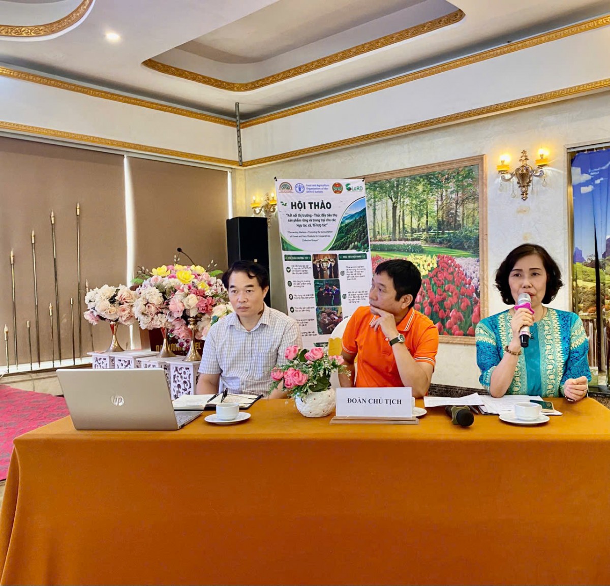 Kết nối thị trường, thúc đẩy tiêu thụ sản phẩm rừng và trang trại cho hợp tác xã, tổ hợp tác