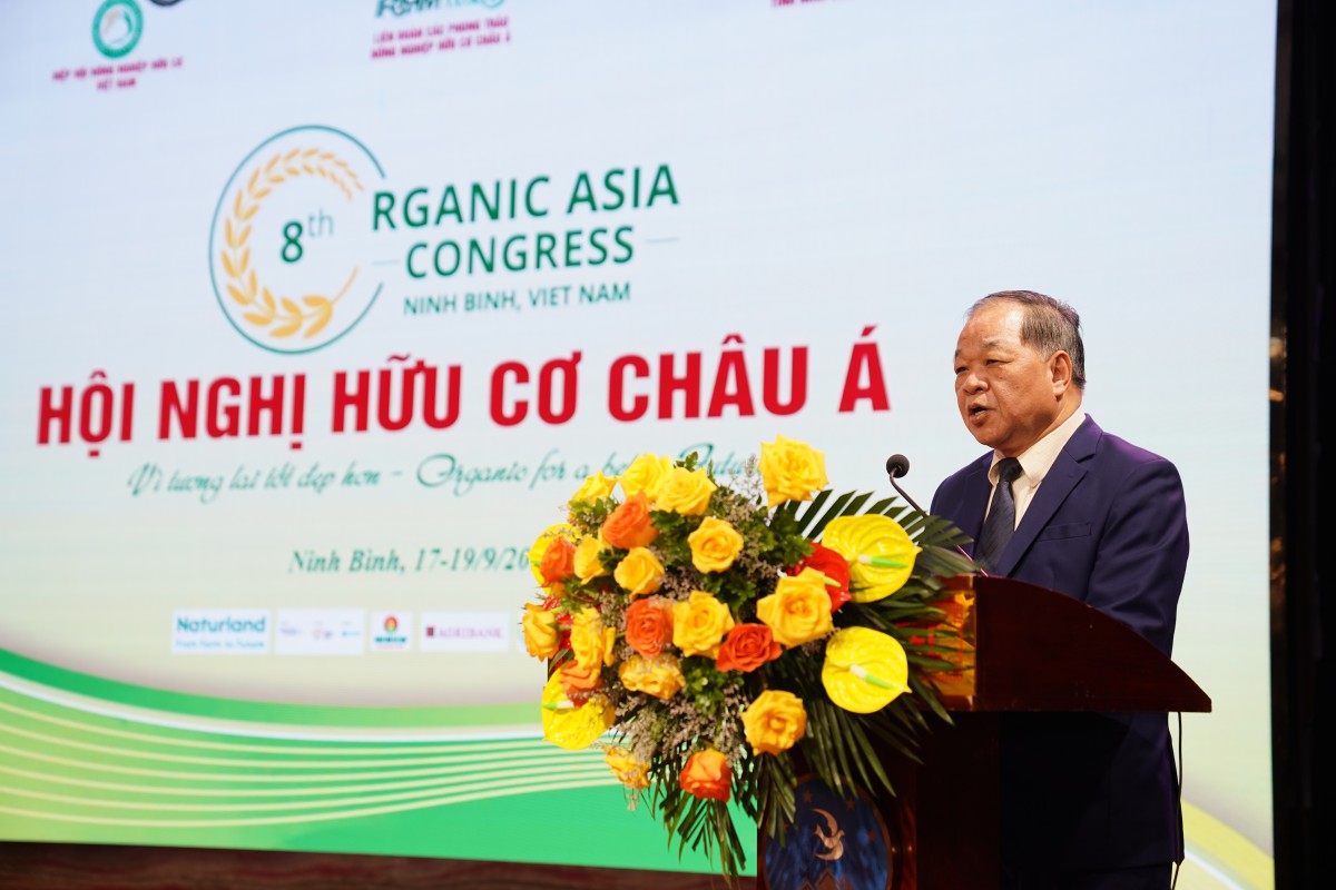 TSKH. Hà Phúc Mịch phát biểu tại Hội nghị Hữu cơ Châu Á lần thứ 8 tổ chức tại Ninh Bình.