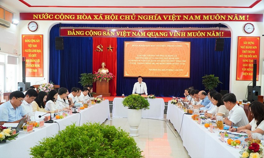 Phó Trưởng ban Tổ chức Trung ương Nguyễn Thanh Bình chủ trì buổi làm việc với một số xã/ phường tại TP Đà Nẵng về “Sơ kết 01 năm vận hành mô hình tổ chức tổng thể của hệ thống chính trị, mô hình chính quyền 2 cấp” vào ngày 5/6/2026 vừa qua. Ảnh: Vinh Anh