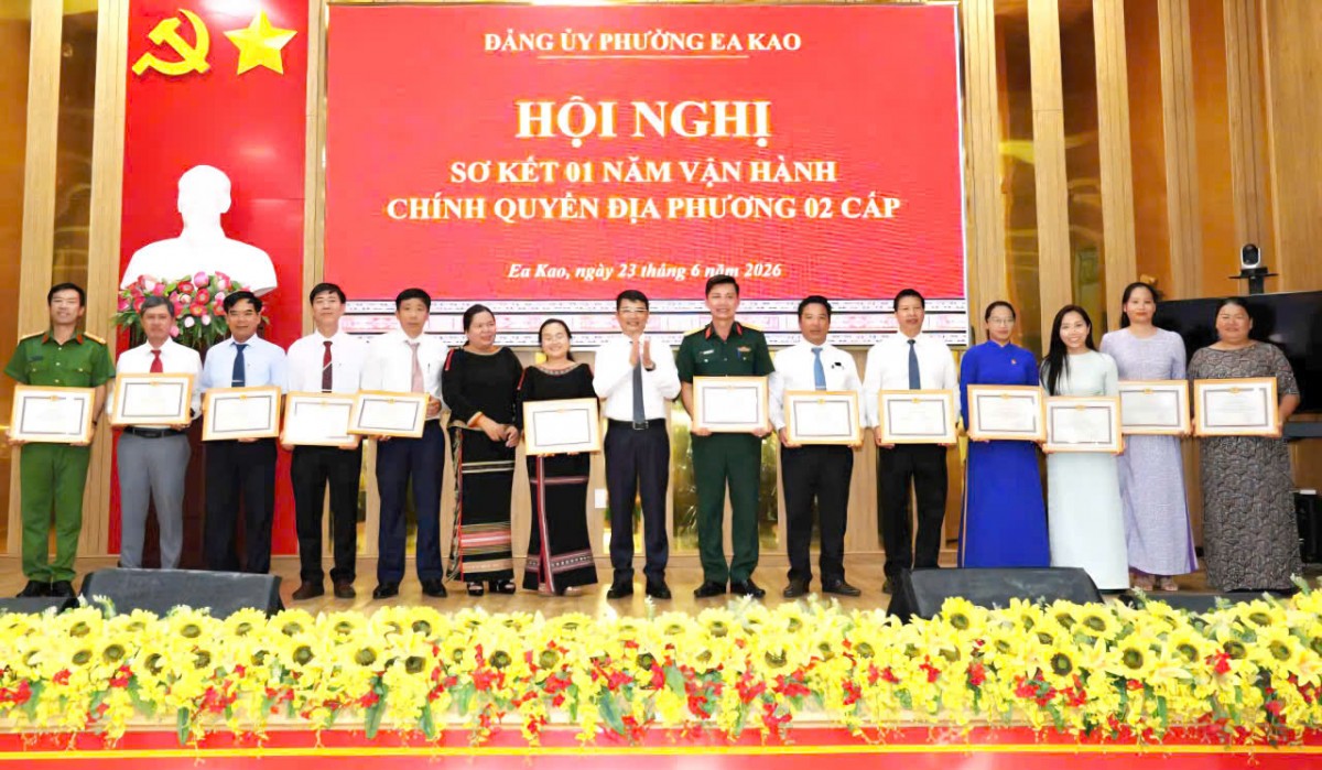 Phường Ea Kao sơ kết một năm vận hành chính quyền hai cấp, đạt nhiều kết quả nổi bật
