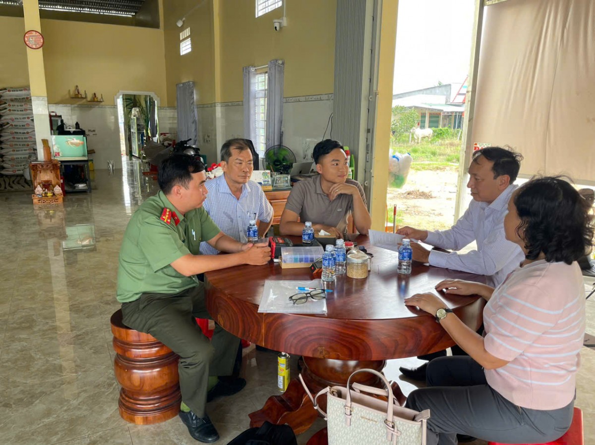 An Giang: Tăng cường kiểm tra vật tư nông nghiệp vụ Hè Thu