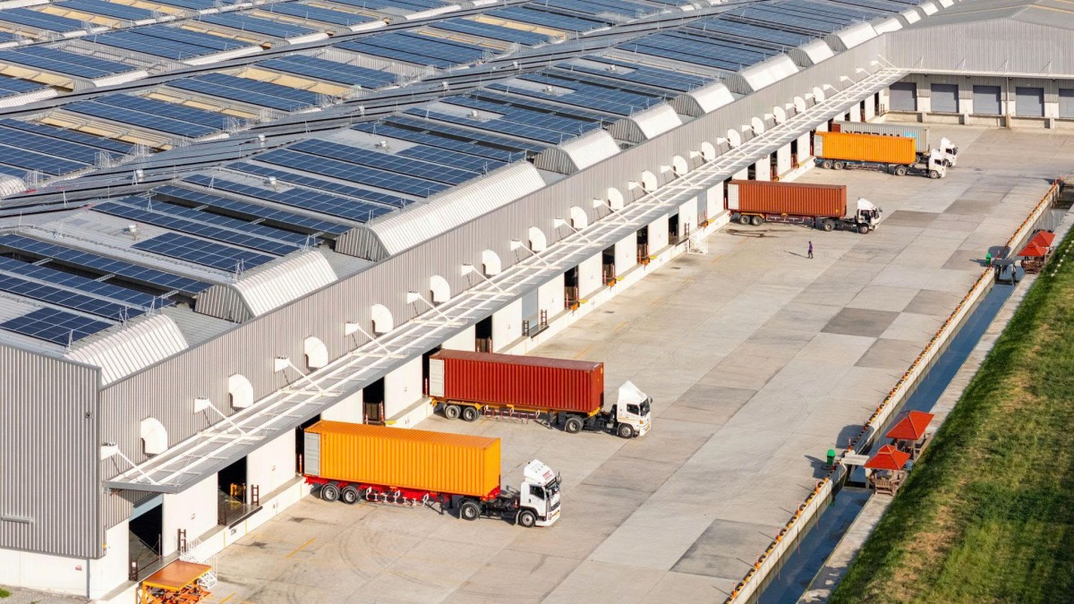 Tăng cường bảo vệ môi trường, thúc đẩy phát triển logistics xanh