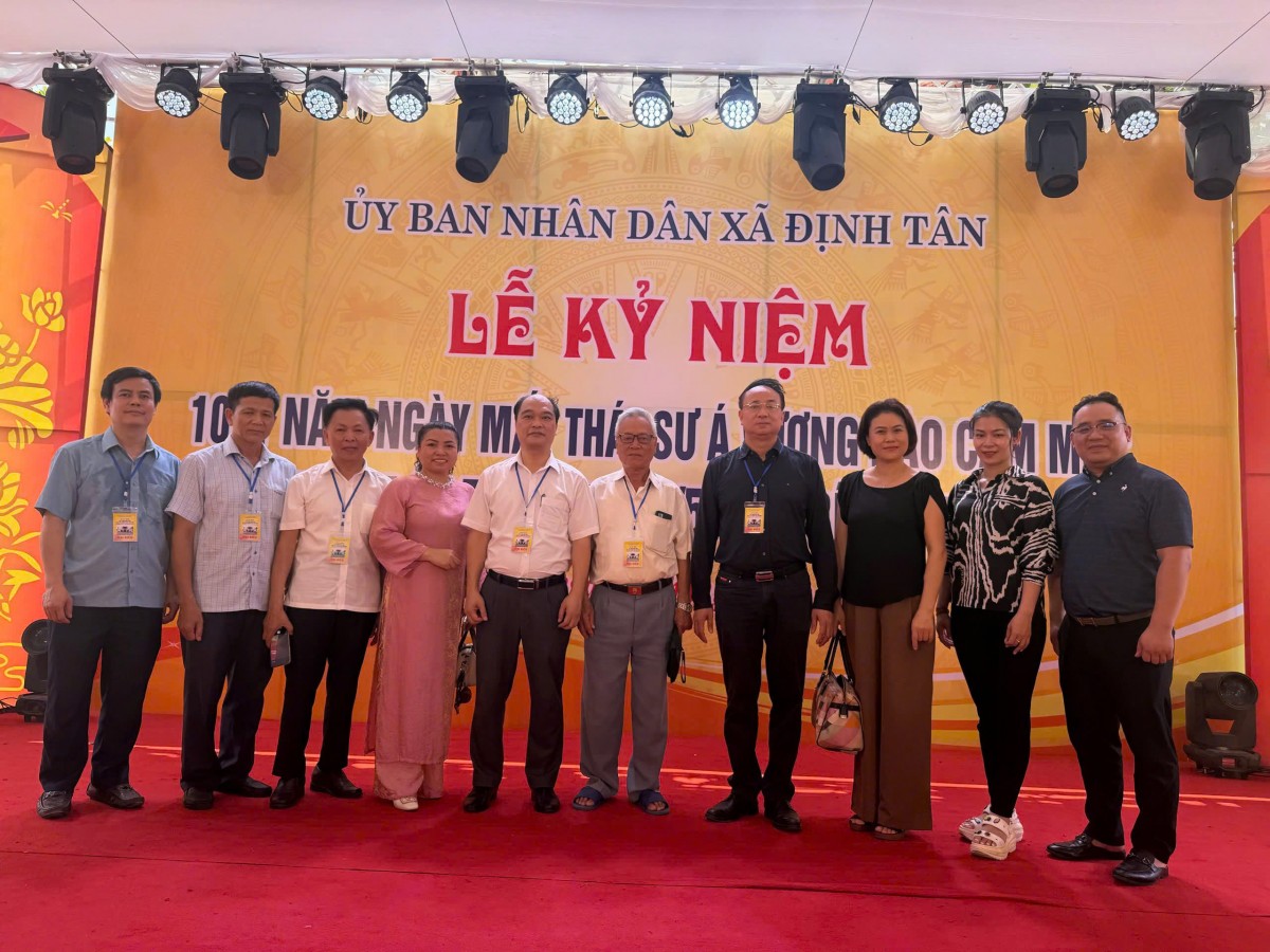 Hào khí ngàn năm Đào Cam Mộc