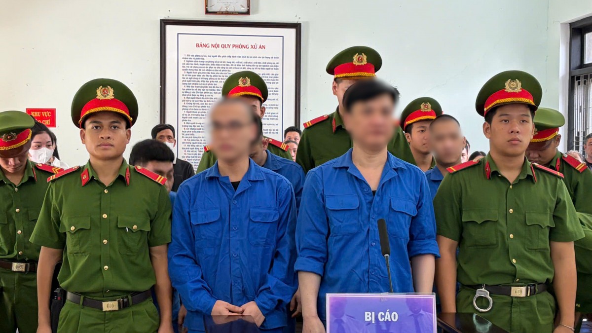 Các bị cáo