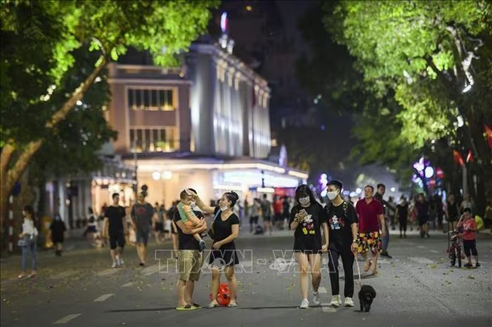 Hà Nội điều chỉnh tổ chức giao thông phục vụ thí điểm giai đoạn 1 vùng phát thải thấp