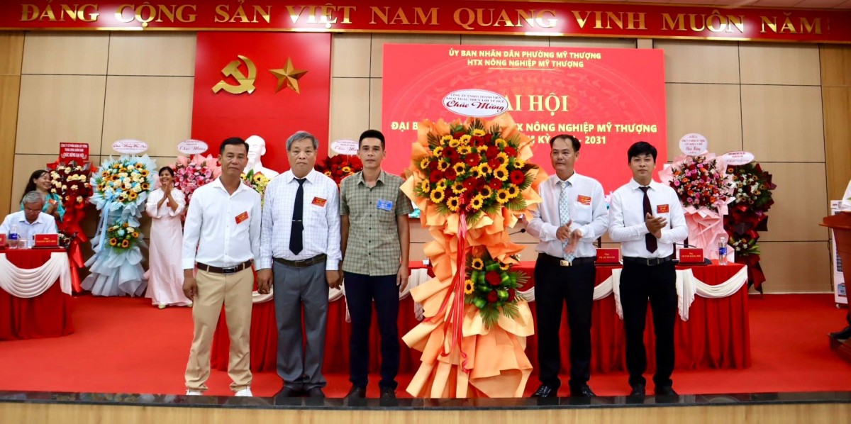 Tp. Huế: HTX Nông nghiệp Mỹ Thượng tiếp tục phát huy vai trò là điểm tựa của nông dân