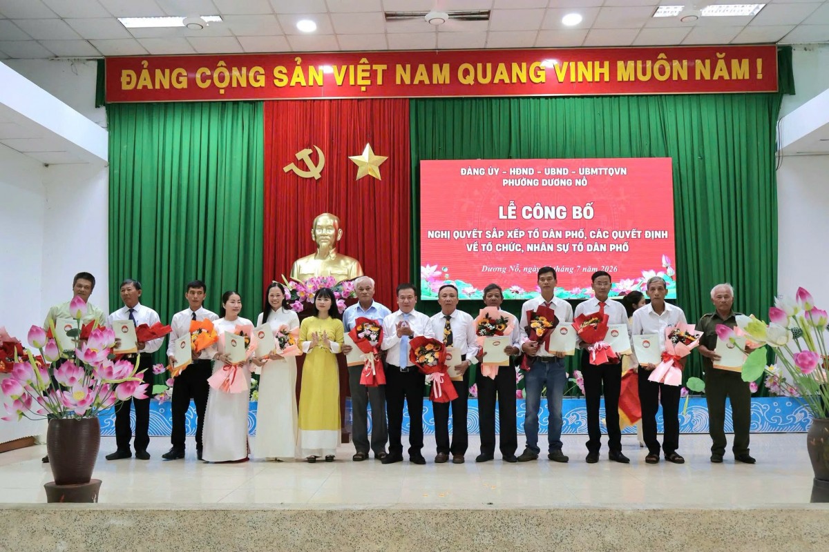 rưởng ban công tác mặt trận