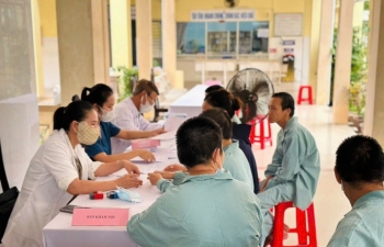 TP Đà Nẵng: Khám sức khỏe miễn phí tại Trung tâm Điều dưỡng người tâm thần Quảng Nam