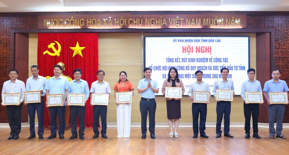 Tổng kết rút kinh nghiệm công tác tổ chức Hội nghị Công bố Quy hoạch và Xúc tiến đầu tư