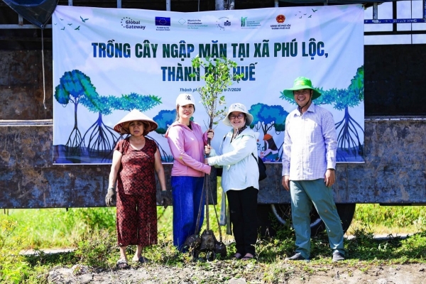Giải pháp xanh tăng cường khả năng thích ứng với biến đổi khí hậu tại Tp. Huế