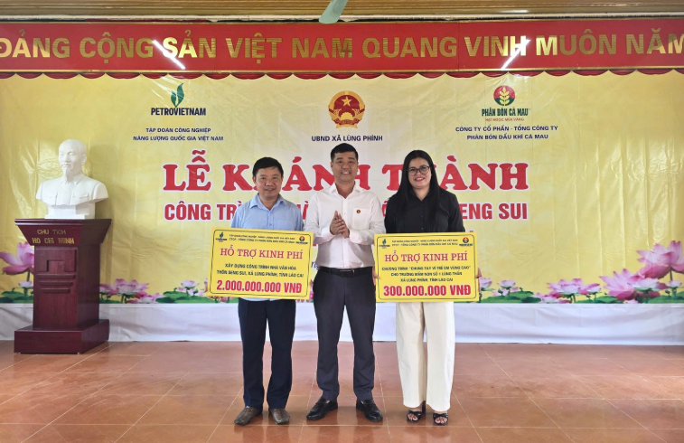Phân bón Cà Mau góp thêm một mái nhà chung cho bà con vùng cao Lào Cai