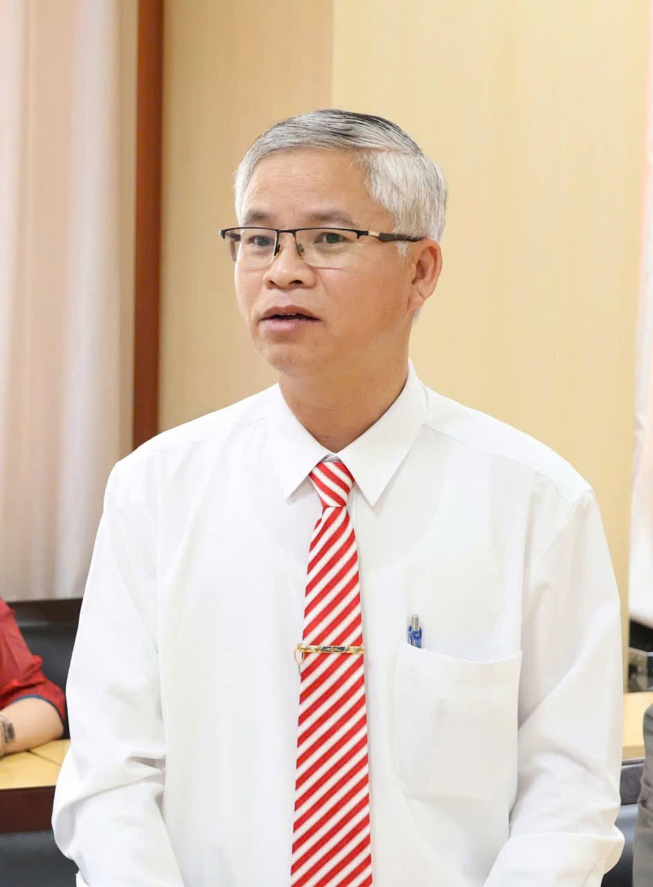 Tăng cường hợp tác đào tạo, nghiên cứu giữa hai trường đại học nông nghiệp trong nước