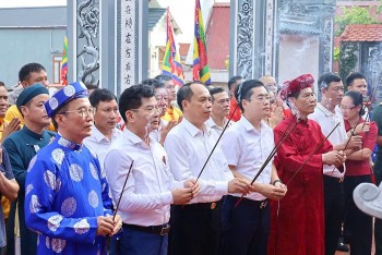 Lễ dâng hương, thượng cờ Lễ hội chọi trâu truyền thống Đồ Sơn - VTV năm 2026