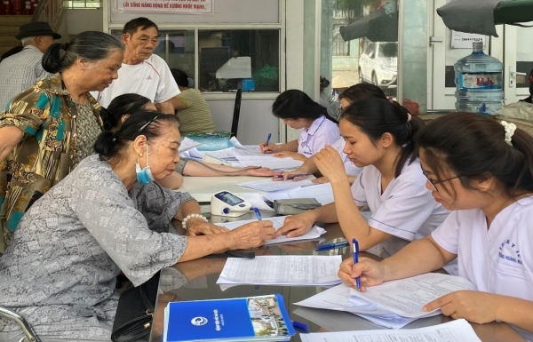 Phường Hoàng Mai triển khai chiến dịch khám sức khỏe miễn phí cho người dân