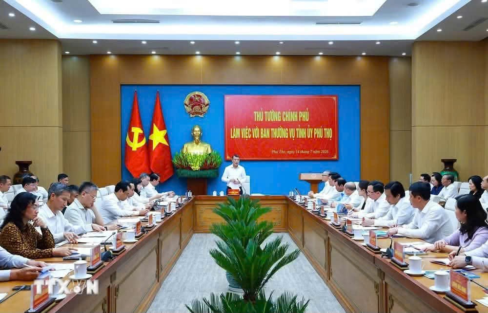 Thủ tướng Chính phủ Lê Minh Hưng làm việc với Ban Thường vụ tỉnh ủy Phú Thọ