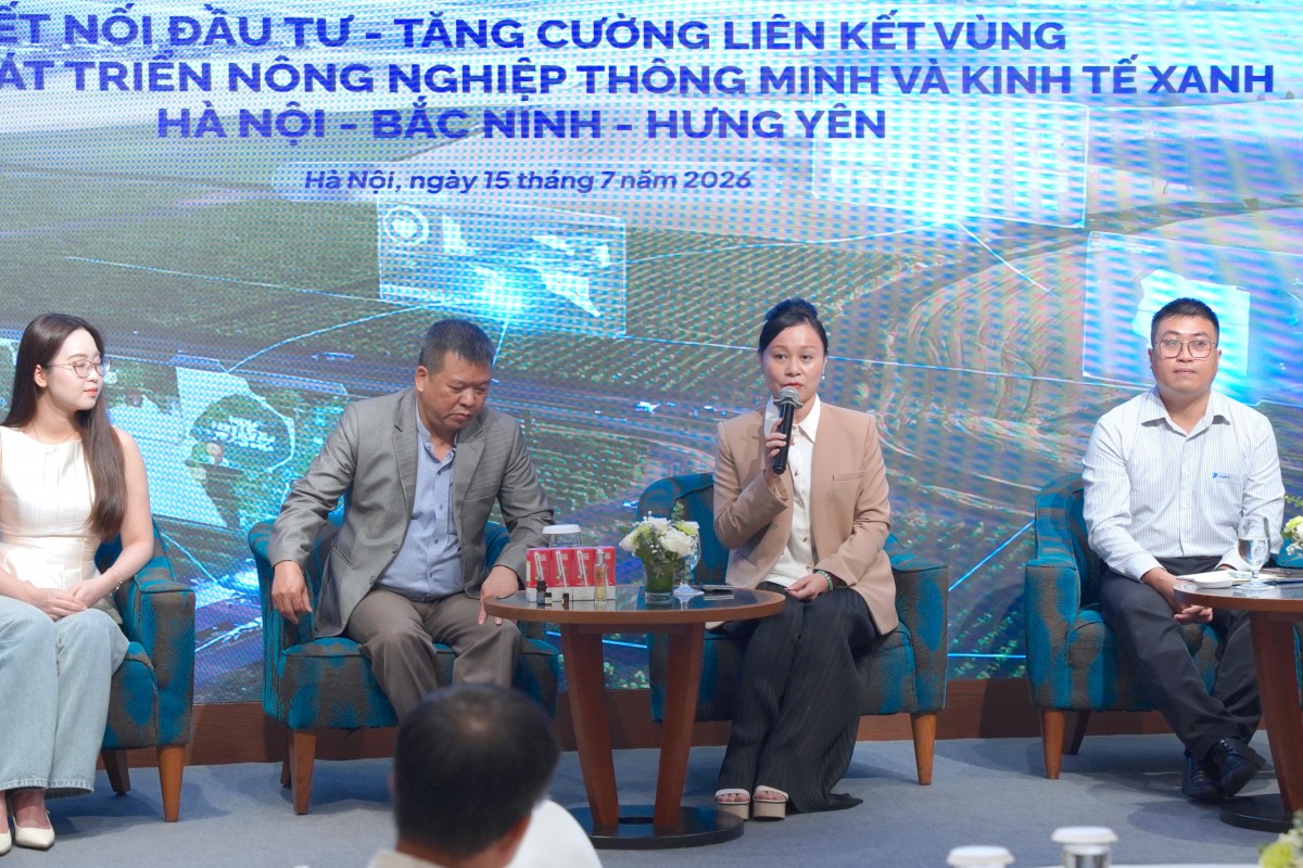 Bà Phạm Thị Thùy Linh, Giám đốc Đối ngoại và Đầu tư Tập đoàn Central Retail Việt Nam, cho hay doanh nghiệp sẵn sàng đồng hành cùng nông dân, hợp tác xã và doanh nghiệp nhỏ và vừa để đưa nông sản vào hệ thống phân phối hiện đại.