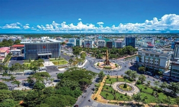 Tháo gỡ 'điểm nghẽn" hạ tầng, phát huy lợi thế kinh tế biển Cà Mau