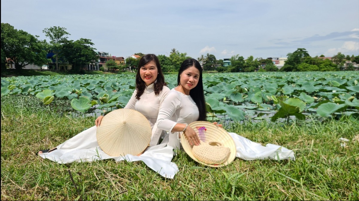 Nâng tầm giá trị sen Huế gắn với xây dựng thương hiệu