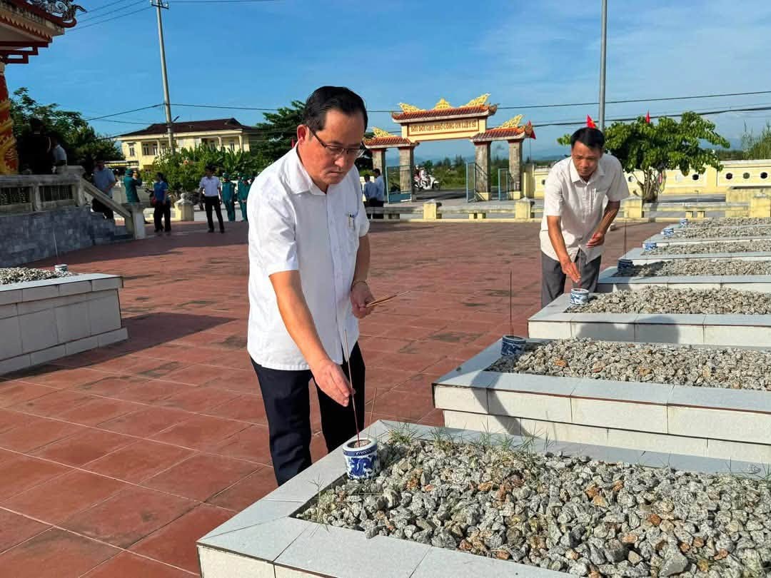 nén hương tri ân