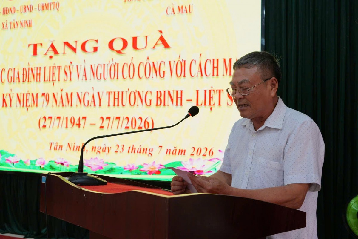 Phân bón Cà Mau trao tặng 600 triệu đồng tri ân gia đình chính sách nhân kỷ niệm 79 năm Ngày Thương binh - Liệt sĩ