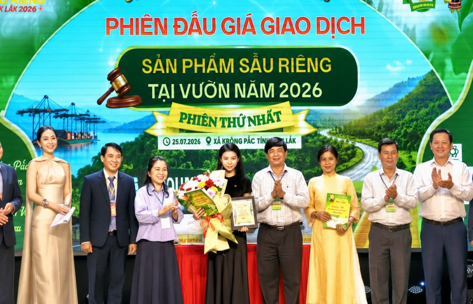 dak lak lan dau tien to chuc phien dau gia giao dich thanh cong lo sau rieng gan 24 ty