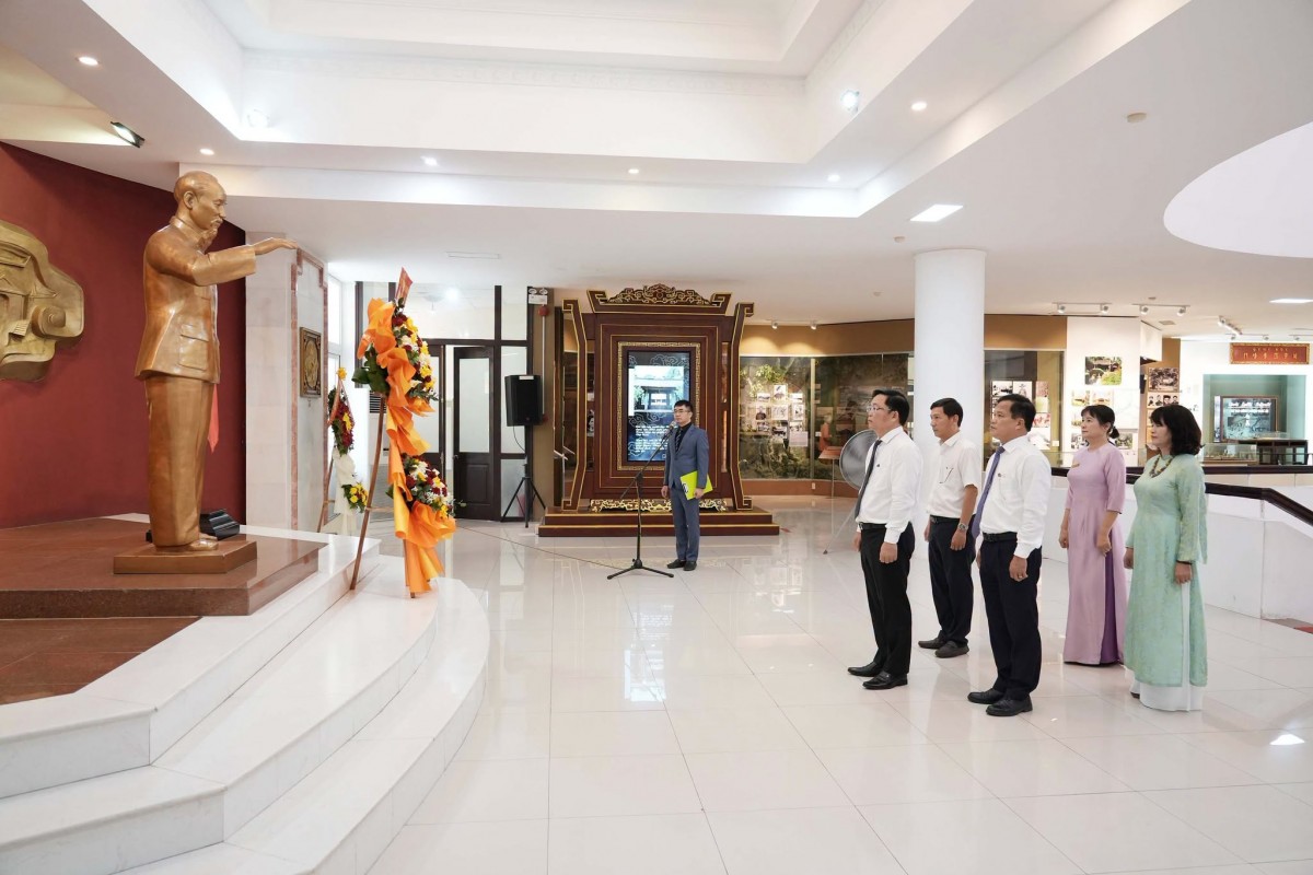 Chủ tịch Lê Trí Thanh