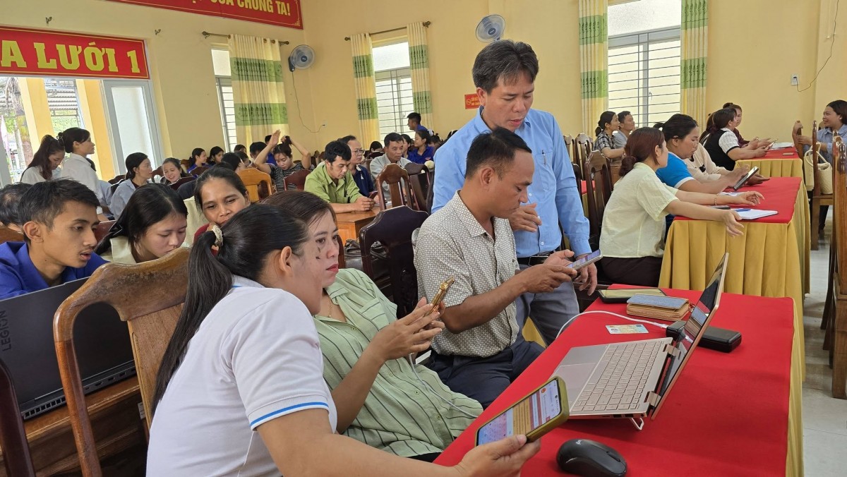 nền tảng số