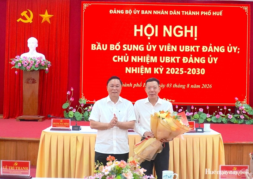Đảng ủy UBND Tp. Huế kiện toàn bộ máy lãnh đạo nhiệm kỳ 2025 - 2030