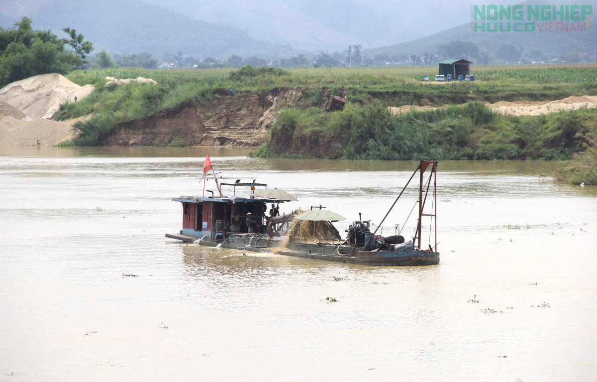 Nghệ An lắp đặt trạm cân, camera giám sát để quản lý chặt hoạt động khai thác khoáng sản