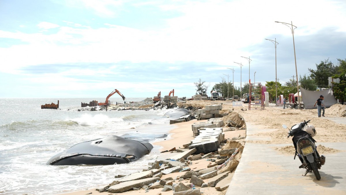 Bờ biển Thuận An