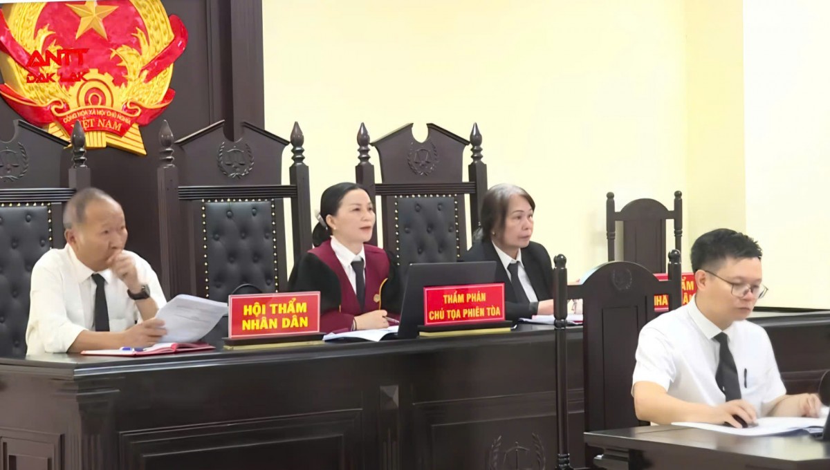 Đắk Lắk: Hai Tổng giám đốc lãnh án trong vụ sản xuất buôn bán hơn 1.750 tấn phân bón giả