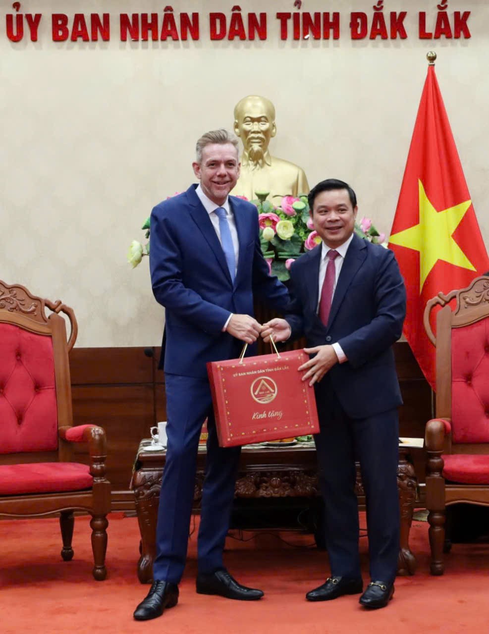 Đắk Lắk xúc tiến quảng bá cà phê, văn hóa, du lịch trên nền tảng Warner Bros Discovery