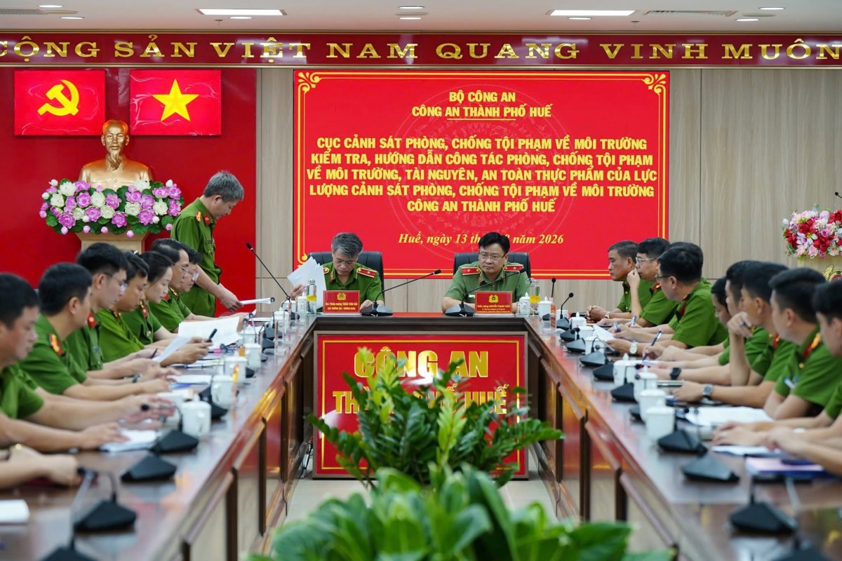 pháp luật về môi trường