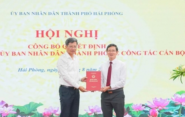 Trao Quyết định bổ nhiệm Phó Giám đốc Sở Nông nghiệp và Môi trường thành phố Hải Phòng