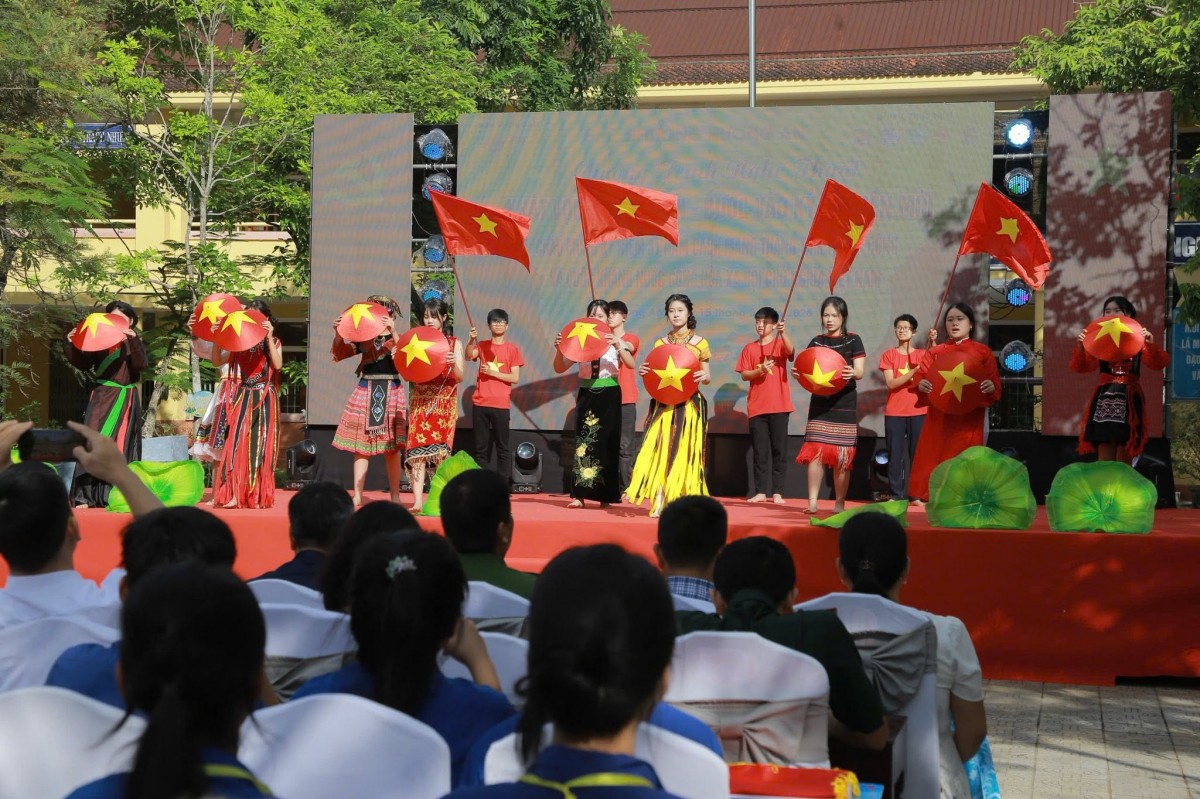 hoạt động văn hóa