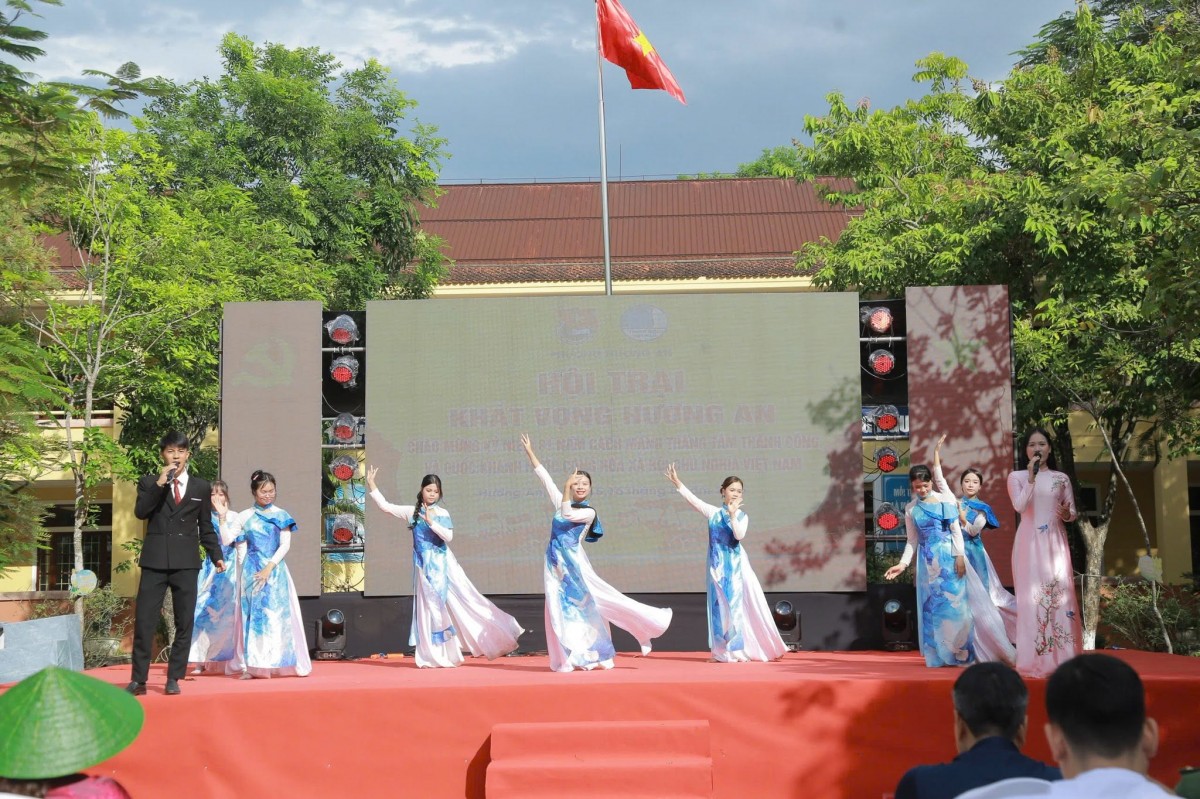 hoạt động văn hóa