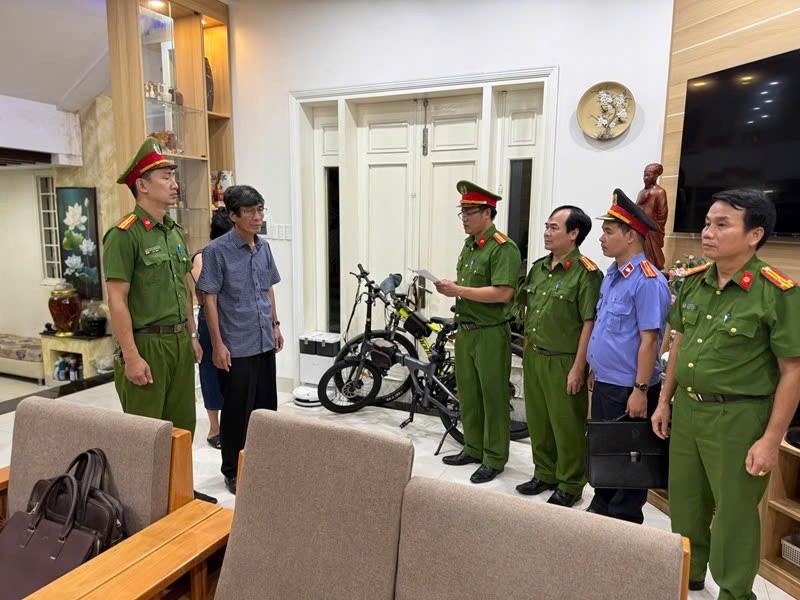 Tp. Huế: Khởi tố, tạm giam Giám đốc Ban Quản lý dự án để điều tra sai phạm