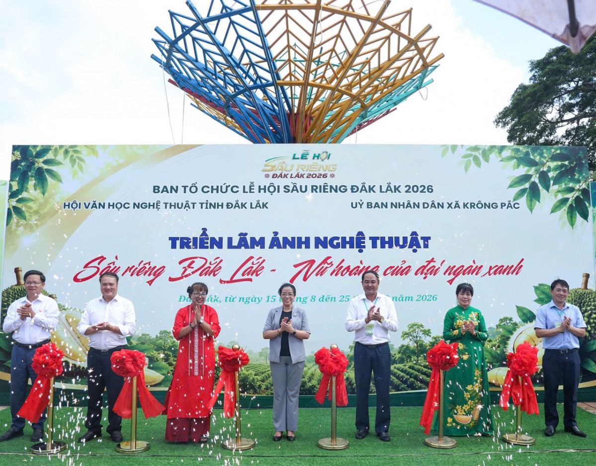 Khai mạc triển lãm ảnh nghệ thuật về sầu riêng Đắk Lắk qua 120 tác phẩm tại xã Krông Pắc