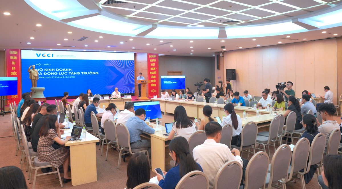 Toàn cảnh hội thảo “Hộ kinh doanh và động lực tăng trưởng” do VCCI tổ chức ngày 21/8 tại Hà Nội.