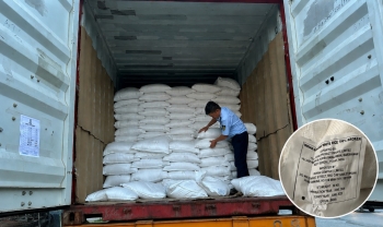Phát hiện 26,5 tấn gạo nhập khẩu không có nhãn phụ tiếng Việt