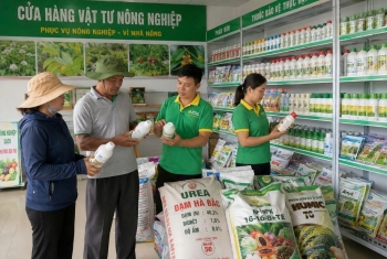 Tăng cường cung ứng vật tư nông nghiệp chất lượng cho người dân