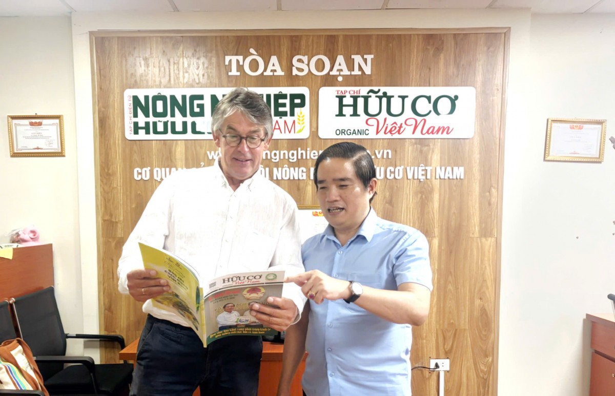 VOAA thúc đẩy hợp tác xây dựng dự án chè hữu cơ và du lịch nông nghiệp
