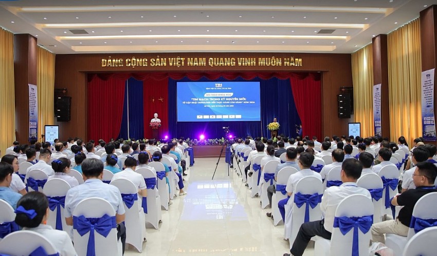 Hội thảo Khoa học “Tim mạch trong kỷ nguyên mới: Từ cập nhật Guidelines đến thực hành lâm sàng”. Ảnh: Lầu Thanh