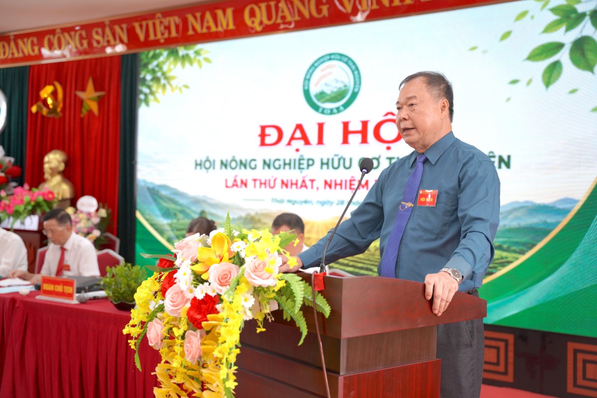 GS.TS. Đào Thanh Vân, Trưởng Ban Vận động thành lập Hội, phát biểu khai mạc Đại hội.