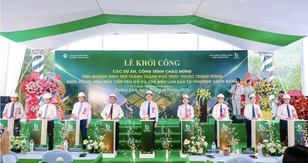 Lễ khởi công nhà máy viên nén gỗ và chế biến lâm sản.