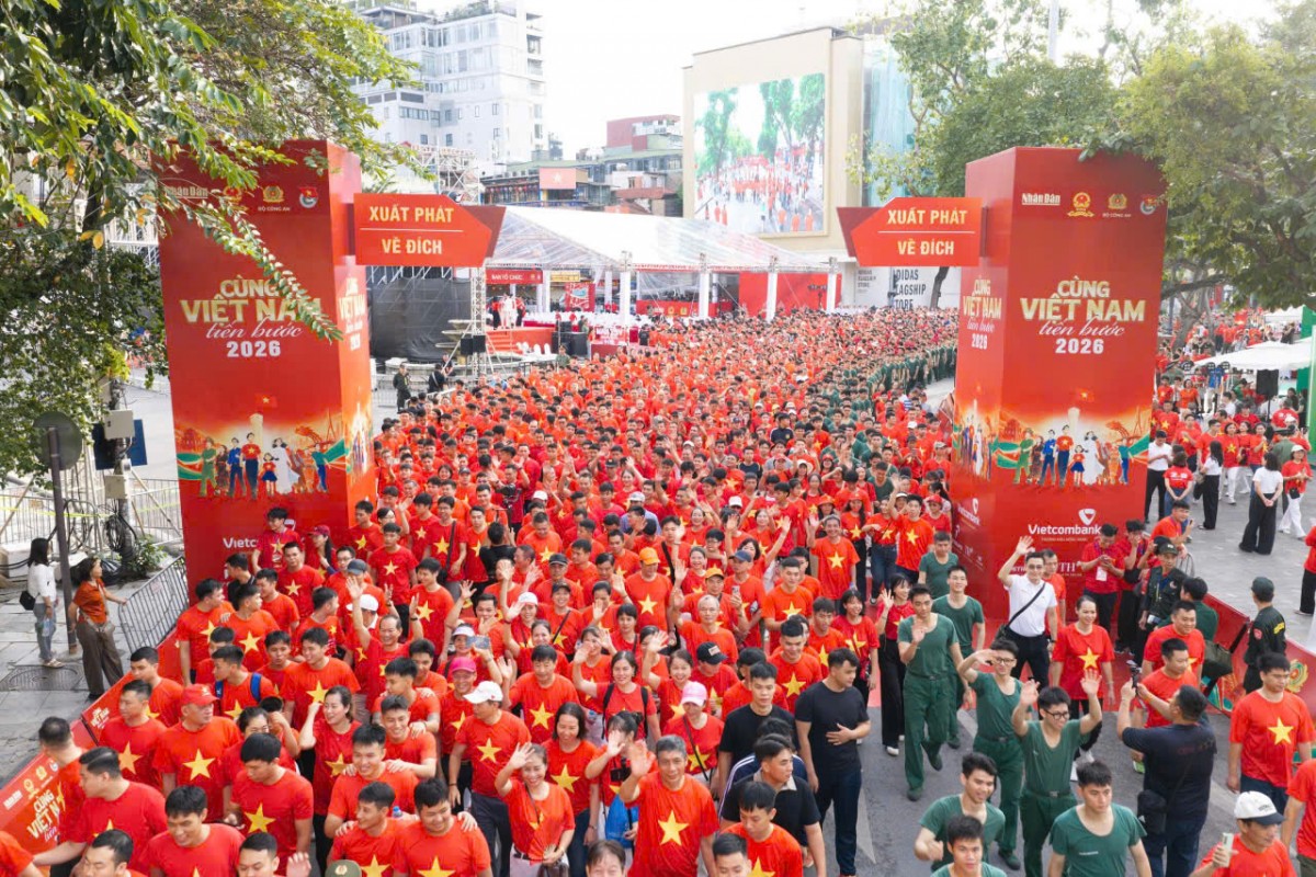 Đắk Lắk hòa nhịp cùng cả nước, lan tỏa tinh thần sống xanh qua từng bước chân cộng đồng