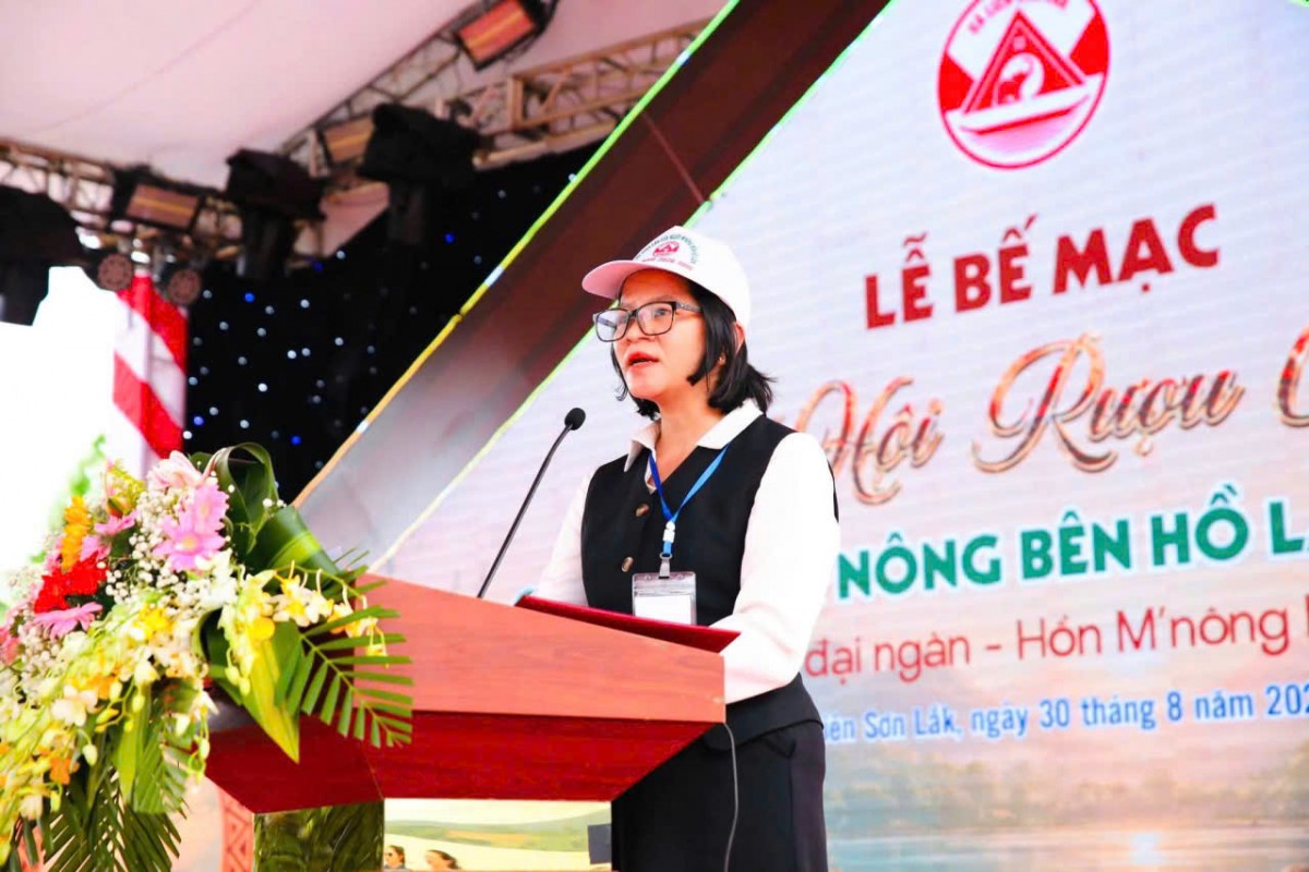 Lễ hội Rượu cần bên hồ Lắk khép lại, lan tỏa hồn M’nông và men say đại ngàn