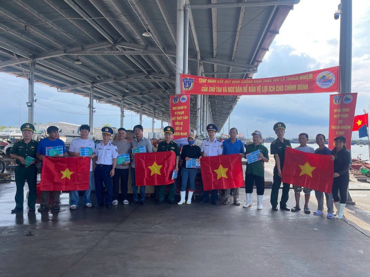 Bộ đội Biên phòng Huế lan tỏa ý thức chấp hành pháp luật, xây dựng nghề cá bền vững