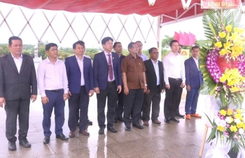 Đoàn công tác huyện Lạ Màm thăm và làm việc tại Đà Nẵng