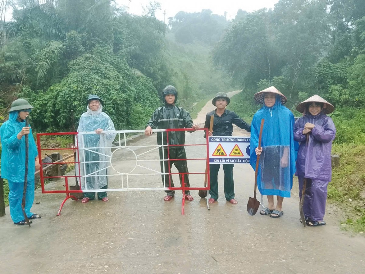 Tp. Huế: Tình quân dân gắn bó keo sơn trong thiên tai hoạn nạn
